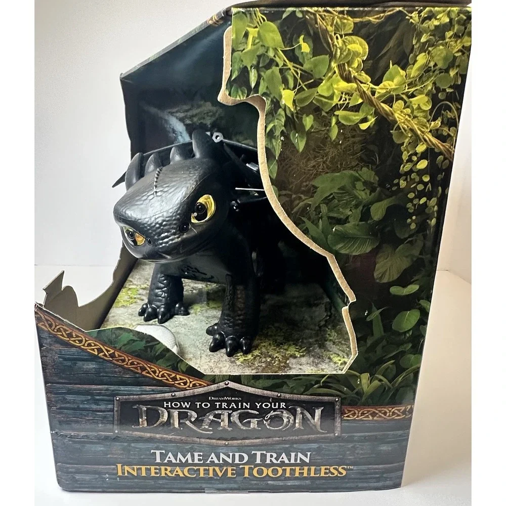 How to Train Your Dragon Interactive Toothless Dragon Figure Tame Train Sounds